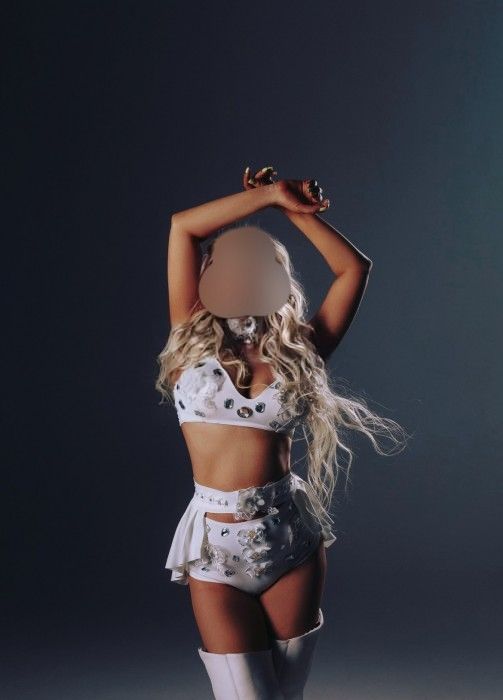 Индивидуалка Alena ТРК Планета Фотография 