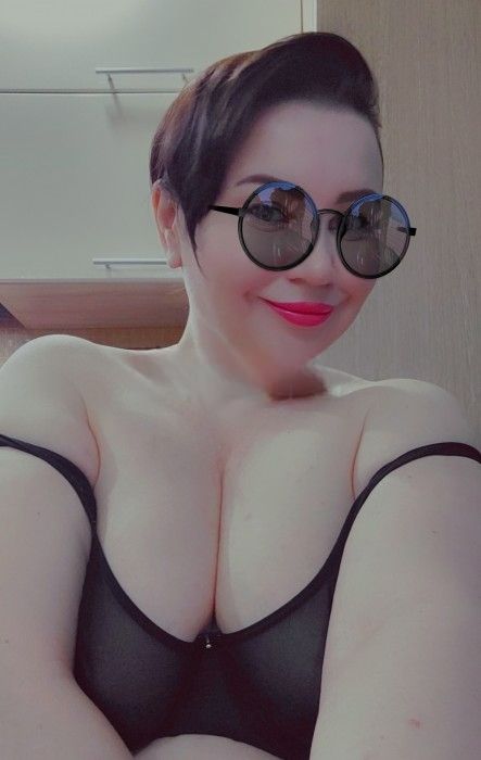 Индивидуалка Олечка Зеленая роща Фотография 